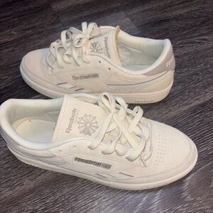 Reebok Cream Sneakers